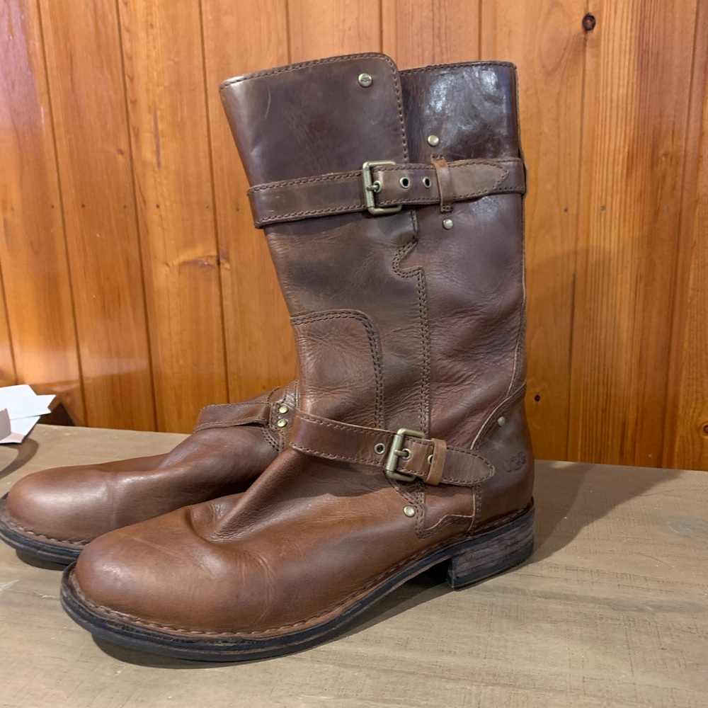 Ugg leather boots
